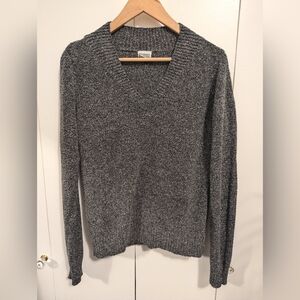 Women's Marbles Grey Classic Columbia Sportswear V Neck Sweater